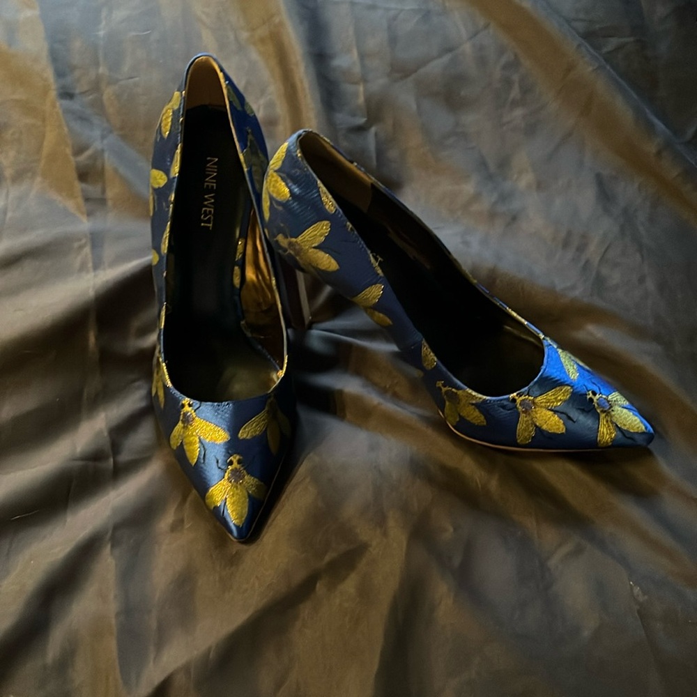 Limited edition Nine West stilettos bumble bees